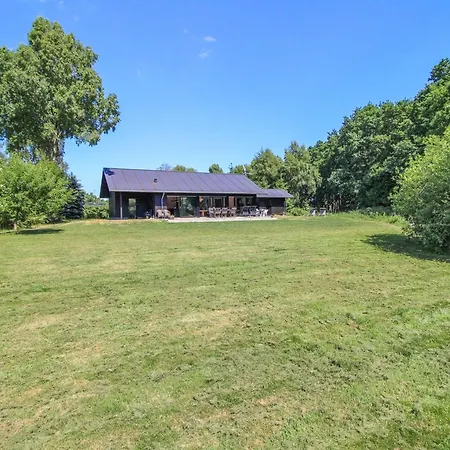 Holiday home Rufina - 850m From The Sea By Interhome Brondstrup